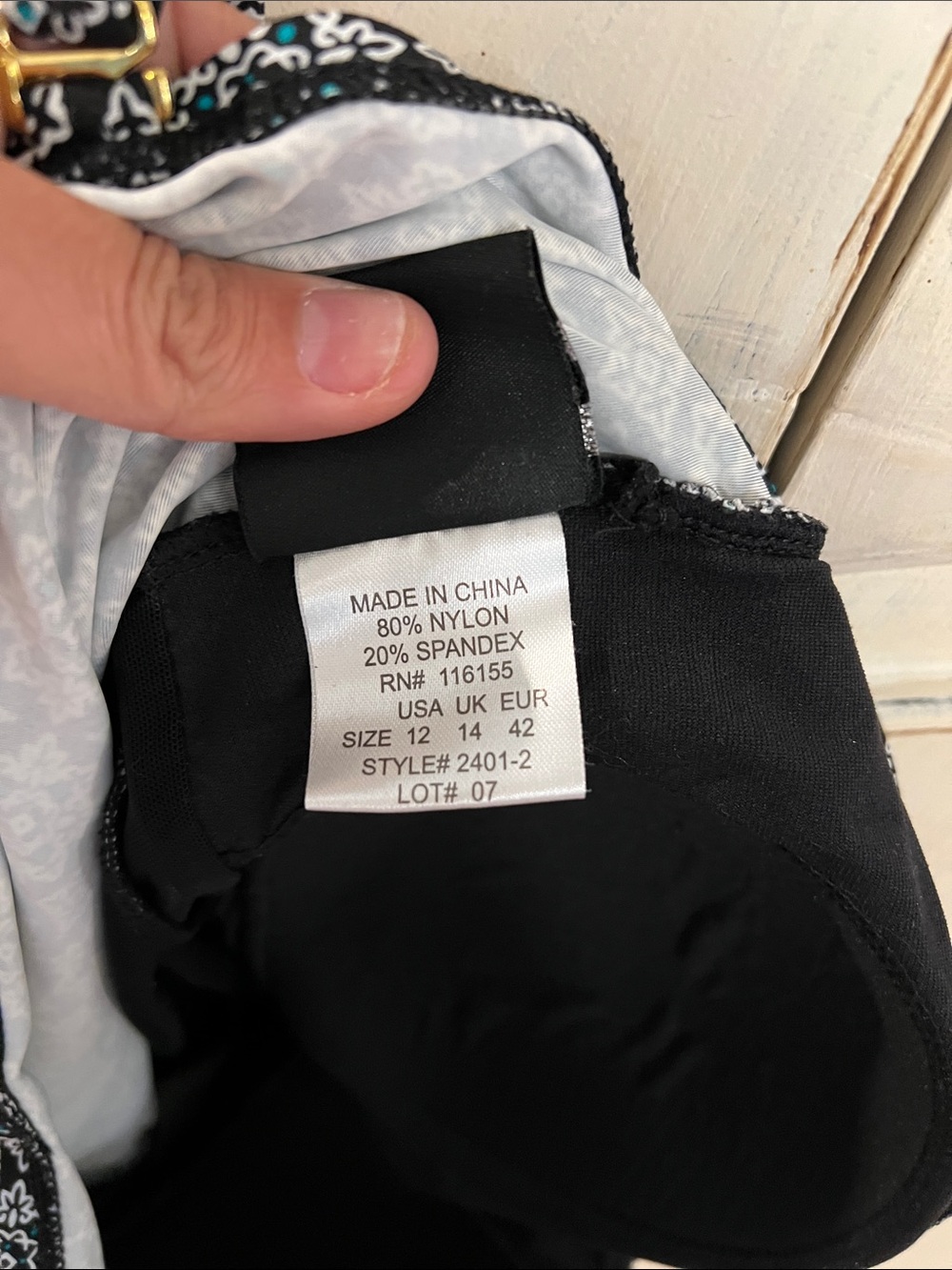 Shore Shapes One Piece Swimsuit Black White Floral Print Size 12 Tummy Control - Picture 3 of 12